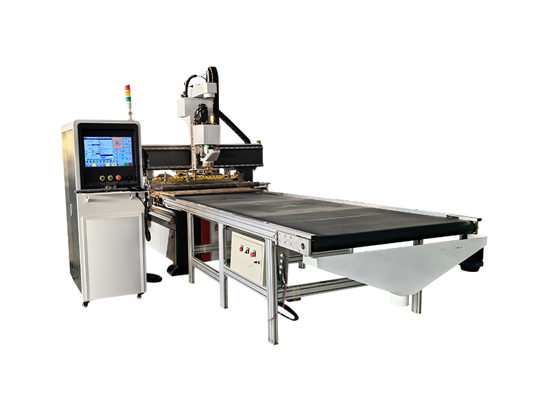 1328自動(dòng)上下料數(shù)控開(kāi)料機(jī) 1328自動(dòng)上下料數(shù)控開(kāi)料機(jī)